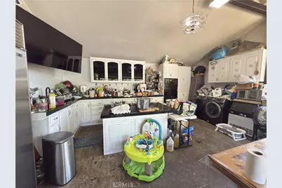 4061 W 101st, Inglewood, CA 90304 - Photo 13