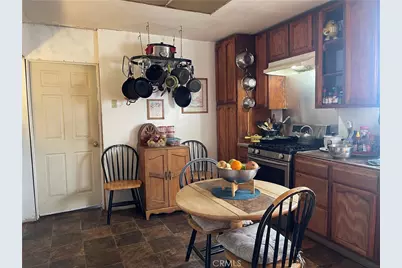 1750 S Mansfield Avenue, Los Angeles, CA 90019 - Photo 5