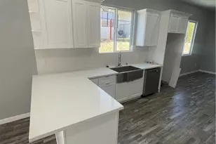 17745 Vista Point, Victorville, CA 92395 - Photo 41