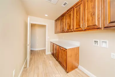 1275 Hollister, Pinon Hills, CA 92372 - Photo 29