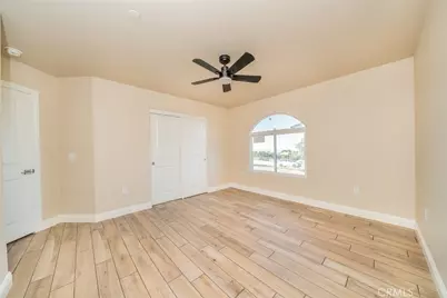 1275 Hollister, Pinon Hills, CA 92372 - Photo 23