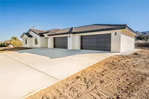 1275 Hollister, Pinon Hills, CA 92372 - Photo 3