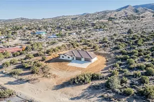 1275 Hollister, Pinon Hills, CA 92372 - Photo 39