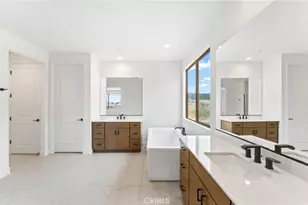 11760 Deerlake Ranch Rd, Chatsworth, CA 91311 - Photo 33