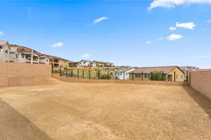 11760 Deerlake Ranch Rd, Chatsworth, CA 91311 - Photo 37