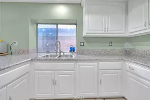 709 Mariner, Perris, CA 92571 - Photo 15