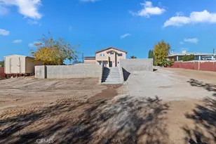 11833 Jacaranda Ave, Hesperia, CA 92345 - Photo 9