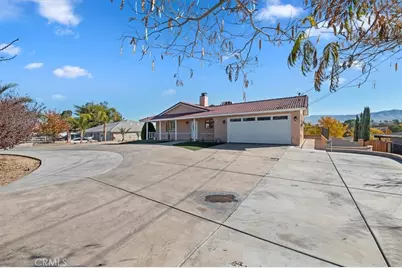 11833 Jacaranda Ave., Hesperia, CA 92345 - Photo 3