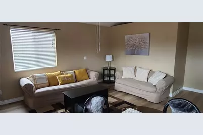 11242 Sesame, Oak Hills, CA 92344 - Photo 3