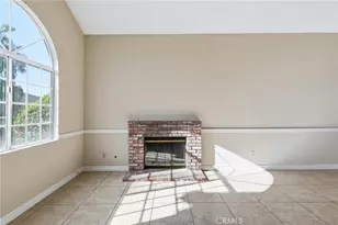 14988 Long View Dr, Fontana, CA 92337 - Photo 7