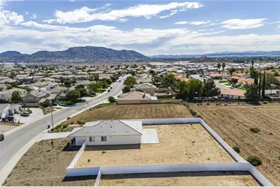 13555 Darwin Drive, Moreno Valley, CA 92555 - Photo 35