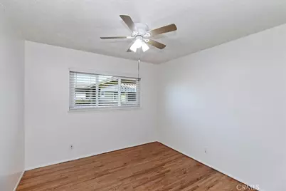 2122 W Harle, Anaheim, CA 92804 - Photo 25