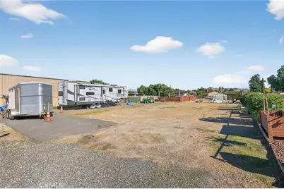 30290 Steen, Nuevo, CA 92567 - Photo 39