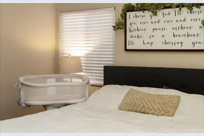 14476 Oak Knoll Court, Fontana, CA 92337 - Photo 35