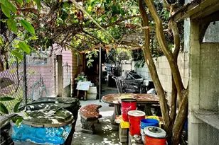 1605 W 35th, Los Angeles, CA 90018 - Photo 5