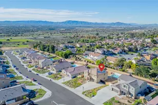 7640 Messina Heights, Highland, CA 92346 - Photo 47