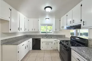 9358 Peach Ave, Hesperia, CA 92345 - Photo 7