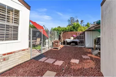 24425 Woolsey Canyon Road #132, Canoga Park, CA 91304 - Photo 17