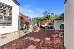 24425 Woolsey Canyon Road, Canoga Park, CA 91304 - Photo 17