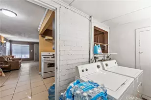 21947 Dracaea Ave, Moreno Valley, CA 92553 - Photo 9