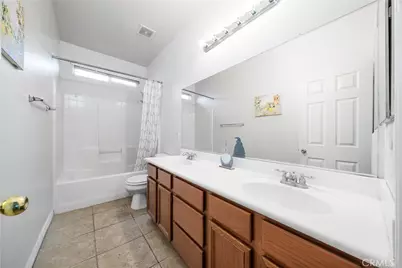 15187 Hawk Street, Fontana, CA 92336 - Photo 21