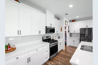 36626 Sevilla, Beaumont, CA 92223 - Photo 3