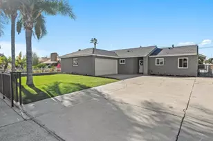 132 S Acacia, Rialto, CA 92376 - Photo 1