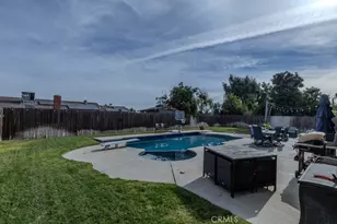 731 S Glenwood, Rialto, CA 92376 - Photo 7