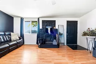 19449 Chamisal, Adelanto, CA 92301 - Photo 11