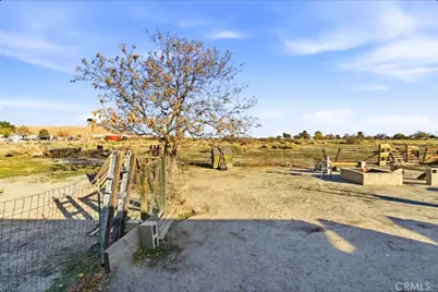 19449 Chamisal, Adelanto, CA 92301 - Photo 37