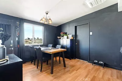 19449 Chamisal, Adelanto, CA 92301 - Photo 15