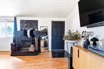 19449 Chamisal, Adelanto, CA 92301 - Photo 9