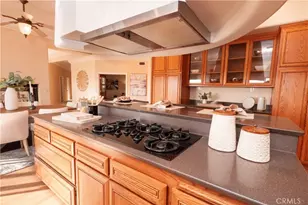 20759 Gabriella Ln, Murrieta, CA 92562 - Photo 21