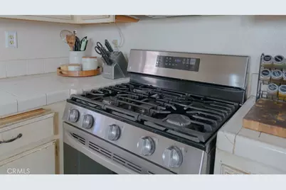 1509 Portrait, Perris, CA 92571 - Photo 13