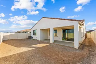 25328 Violane Dr, Menifee, CA 92585 - Photo 27