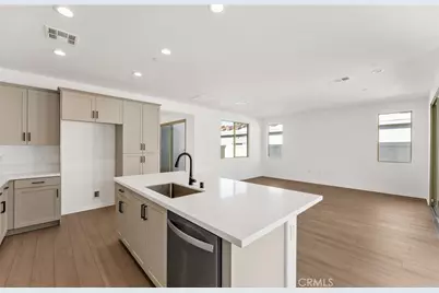 25381 Violane Drive, Menifee, CA 92585 - Photo 13