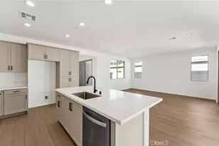 25381 Violane Dr, Menifee, CA 92585 - Photo 13