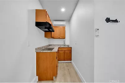 7044 Nestle Avenue, Reseda, CA 91335 - Photo 35