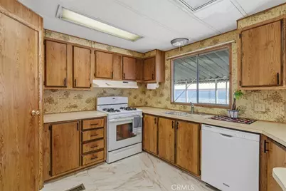 1456 E Philadelphia St Spc 89, Ontario, CA 91761 - Photo 17