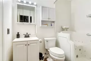 1065 Bascomb, Riverside, CA 92507 - Photo 11