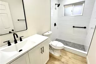 28451 Murrieta, Menifee, CA 92586 - Photo 23