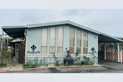 216 Emerald, Santa Ana, CA 92703 - Photo 1