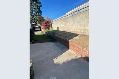 1155 S Riverside Drive #7, Rialto, CA 99237 - Photo 7