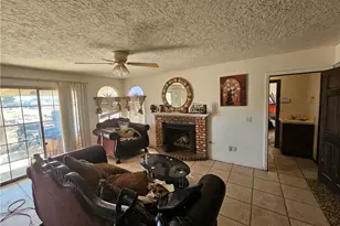 16709 Deodar, Hesperia, CA 92345 - Photo 5