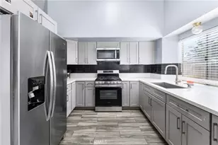 25101 Red Maple Ln, Moreno Valley, CA 92551 - Photo 13