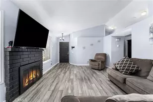 25101 Red Maple Ln, Moreno Valley, CA 92551 - Photo 7