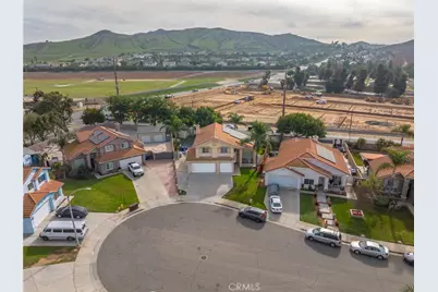 4501 Corte Entrada, Jurupa Valley, CA 92509 - Photo 35