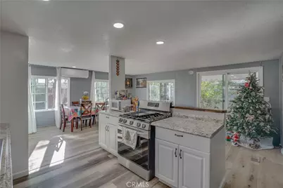 1400 E Menlo Avenue #87, Hemet, CA 92544 - Photo 13