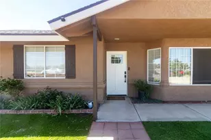 12186 Desert Ranch, Phelan, CA 92371 - Photo 15