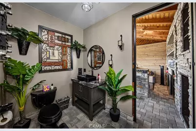 12407 Crestwood Drive, Yucaipa, CA 92399 - Photo 29